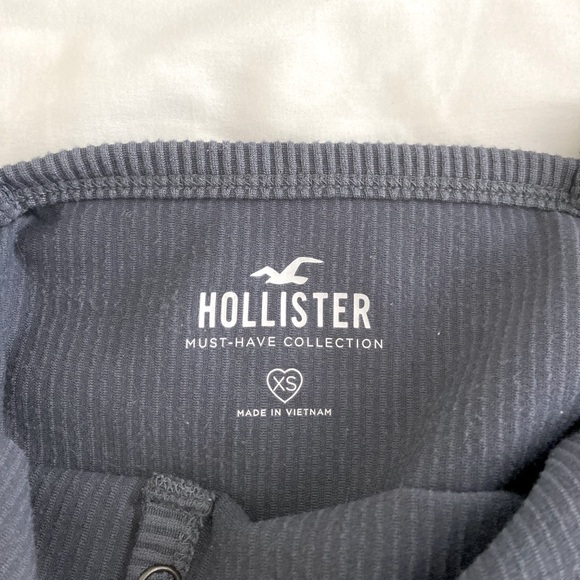 Hollister Tank Top - Picture 3 of 3